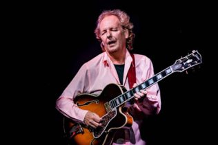 Lee-Ritenour-Gallery-5